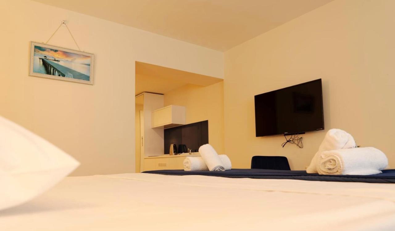 Sea Side Aparthotel In Orbi Complex Batumi Kültér fotó