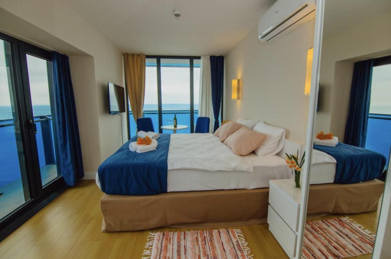 Sea Side Aparthotel In Orbi Complex Batumi Kültér fotó