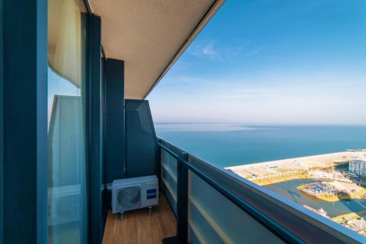 Sea Side Aparthotel In Orbi Complex Batumi Kültér fotó