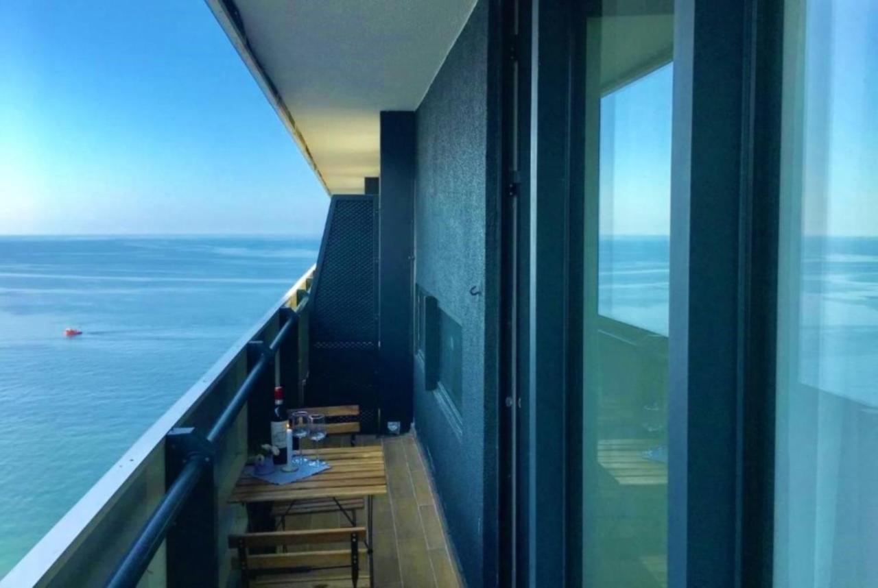 Sea Side Aparthotel In Orbi Complex Batumi Kültér fotó