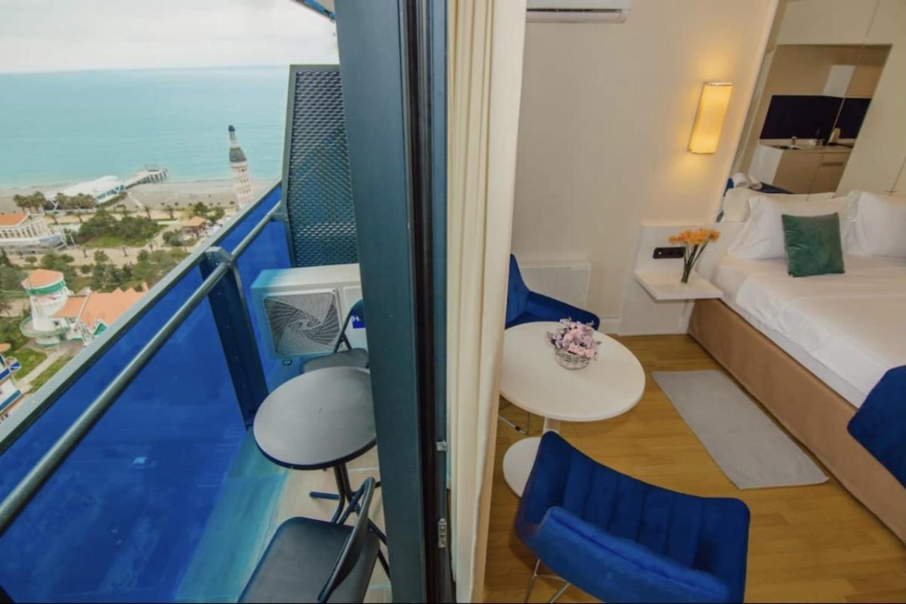 Sea Side Aparthotel In Orbi Complex Batumi Kültér fotó