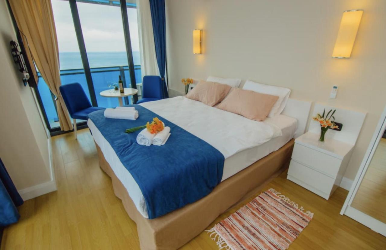 Sea Side Aparthotel In Orbi Complex Batumi Kültér fotó
